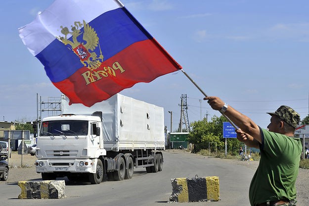 Российский гуманитарный конвой отправился на Украину