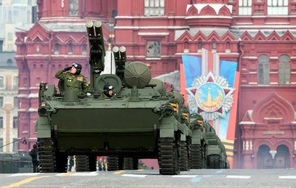 На вооружение Российской армии поступят "Терминаторы"