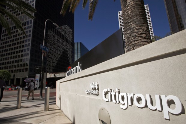 Citigroup не исключает 40-50 рублей за доллар к концу 2015 года