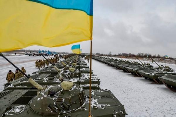 Ночью ВСУ начали наступление на Донецк, а информация об аэропорте засекречена