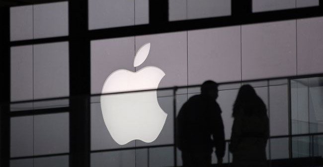 Apple забанила крымских разработчиков