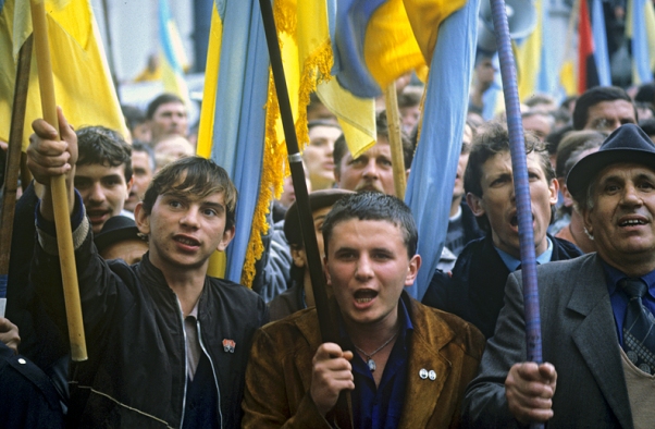 Активисты Майдана бегут с Украины