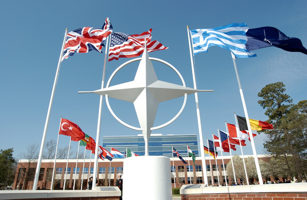 Почему большой войны НАТО с Россией не будет