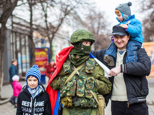 Герои Крымской весны: «вежливые люди», которые не стреляли