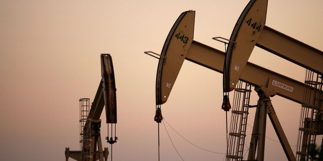 Цены на нефть могут вернуться к $100 за баррель