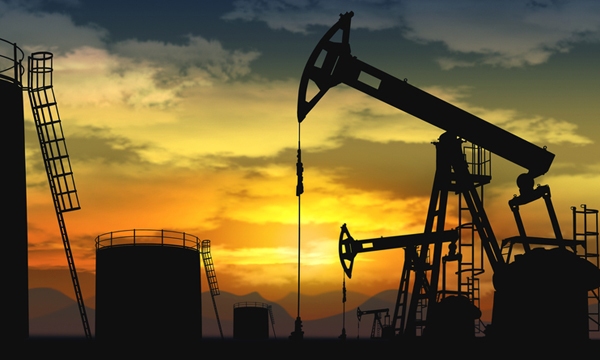 Цены на нефть опять снижаются, приближаясь к порогу убыточности добычи