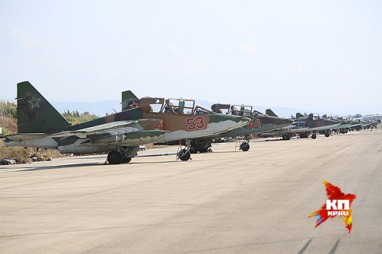Российские штурмовики Су-25 на авиабазе в Сирии.