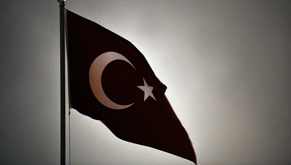 Экс-министр Турции: в охлаждении отношений с Россией виновны третьи силы