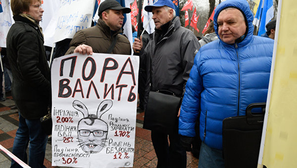 Нищета или кабала: долговые силки для Украины