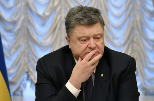 "Выходит, мы заложники?.." Киевские студенты пытают Порошенко
