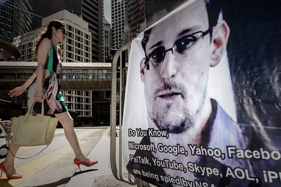 Главные "русские хакеры" - Эдвард Сноуден и Джулиан Ассанж
