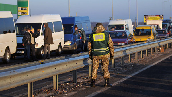 Безвиз и контрабанда: украинцы штурмуют границу Евросоюза