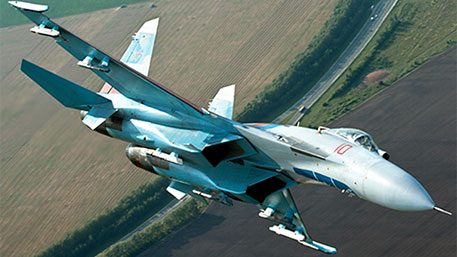 Российский Су-27 пролетел в семи метрах от самолета ВВС США