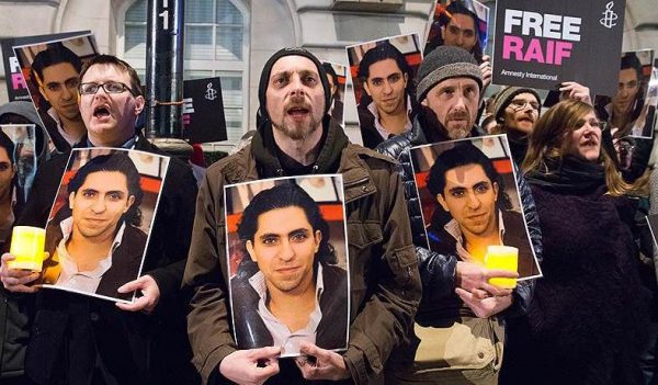 Жестокий приговор Раифу Бадави вызвал волну акций протеста по всему миру