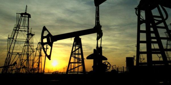 Цены на нефть поддерживают российский рынок акций