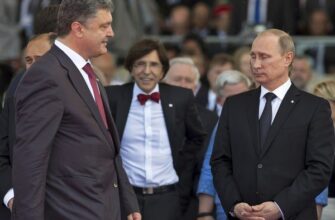 Путин смотрит на Порошенко как на гавно