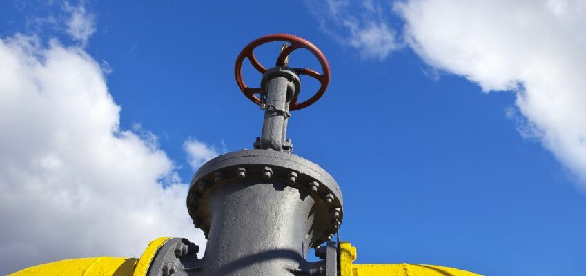 Еврокомиссар по энергетике призвал Украину и ЕС запастись газом