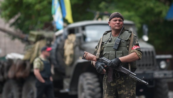 Украина готовится к обороне по линии Славянск – Мариуполь