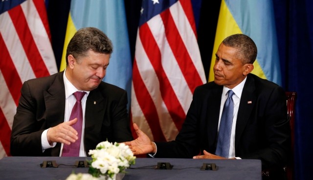 Кто будет "уведомительно бомбить" Киев, или про традиции западной демократии