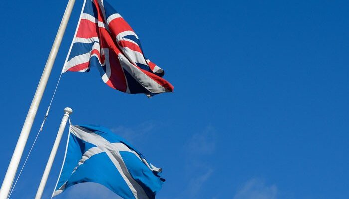 Шотландия остается Великобританией