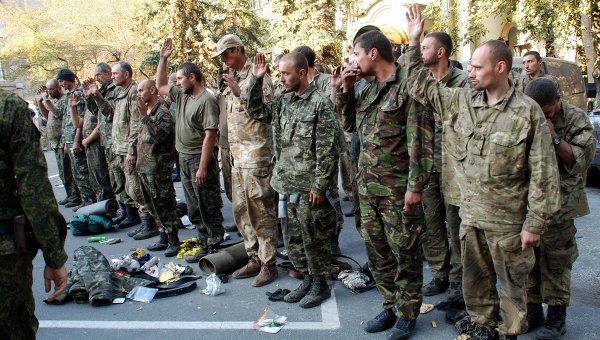 "Киборгам" после боев посоветовали заниматься йогой и аутотренингами