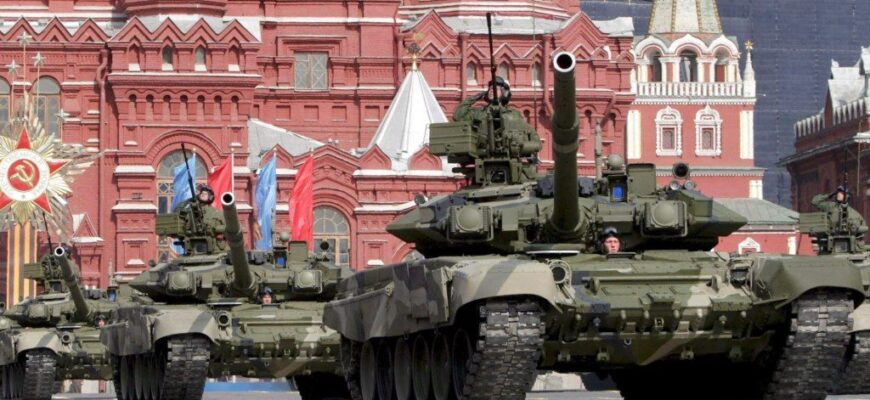 В 2015 г. Россия потратит на оборону рекордные 3,286 трлн руб.