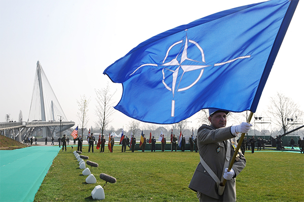 Пытки ЦРУ дали Франции очередной повод выйти из НАТО
