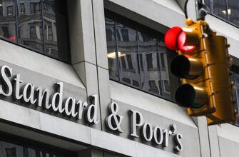 S&P поместило рейтинг России на пересмотр с «негативным» прогнозом