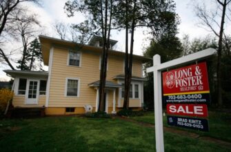 Продажи на рынке жилья США упали впервые с 2010 года