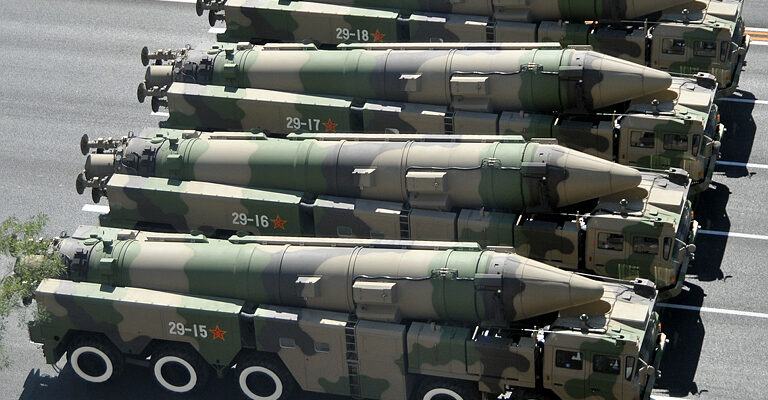 Китай развернул ядерные ракеты на горе Baekdu в сторону Японии