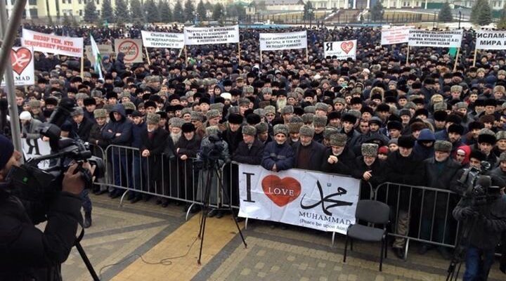 Более миллиона человек вышли на акцию «Любовь к пророку Мухаммеду» в Грозном