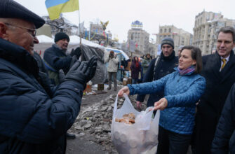 Конфликт на Украине – "семейный бизнес" Нуланд и Кагана