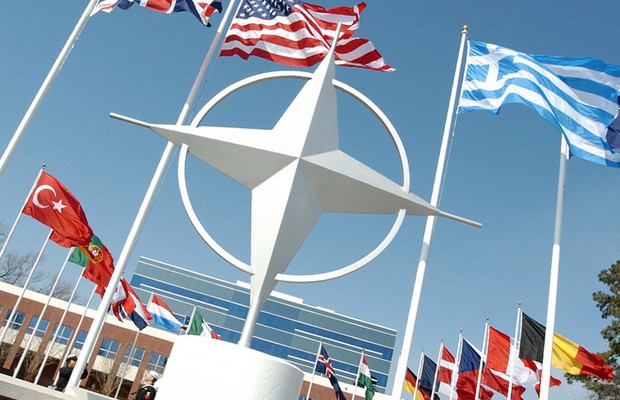 НАТО планирует пилить бюджет с помощью российской угрозы