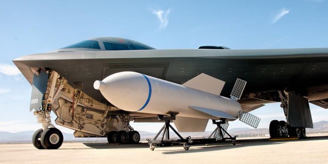 В случае срыва "ядерной сделки" США готовы применить "противоиранские бомбы"
