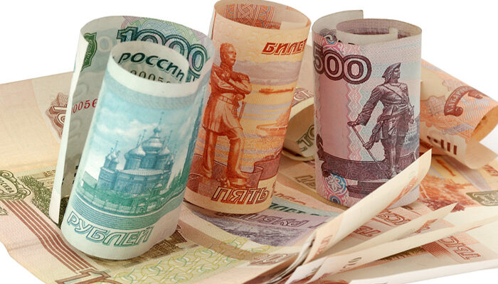Широкомасштабное наступление на рубль в самом разгаре