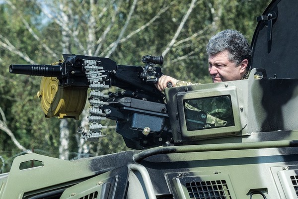 Немцы намекнули Порошенко, что их отношение к Киеву меняется