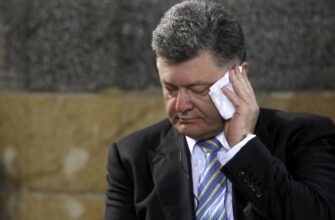 Порошенко вновь рассказал западной прессе о российских военных на Украине
