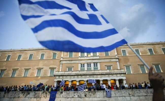 Греческий референдум может стать первым шагом страны из еврозоны