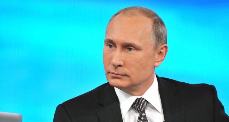Николай Стариков: Путин снова под атакой