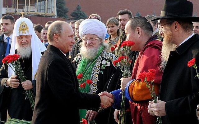 Зачем России православие?