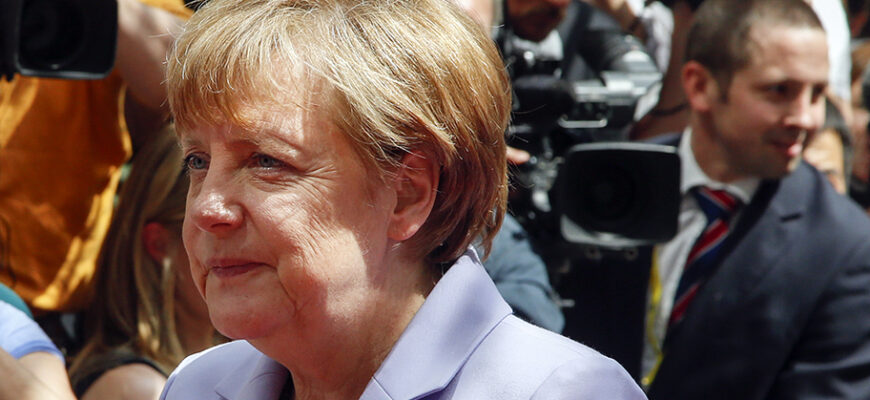 Spiegel: Пепел Ангелы. Меркель подвела не только Грецию, но и Европу
