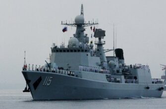 Отряд кораблей ВМС Китая прибыл во Владивосток для участия в учениях