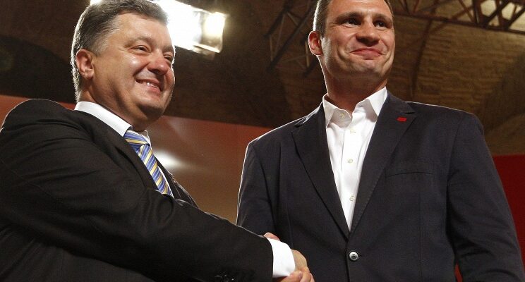 Партии Порошенко и Кличко объединятся в политическую силу "УДАР-Солидарность"