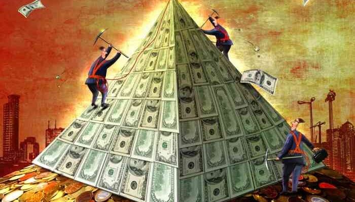 Треск долларовой пирамиды или за счет чего держится американская экономика