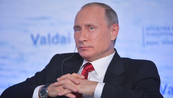 Путин призвал не использовать иностранную валюту в расчетах внутри РФ