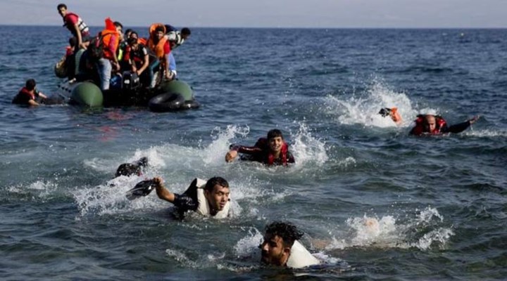 Европа вернёт беженцев в "сломавшуюся" Турцию