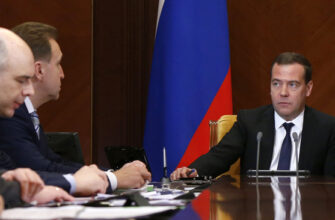 "Если верить Медведеву, то получается, что у нашей экономики нет руля и ветрила"