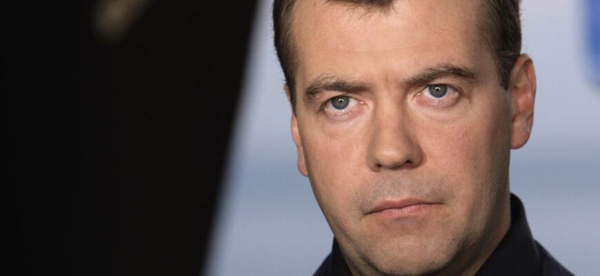 Дмитрий Медведев подводит итоги года