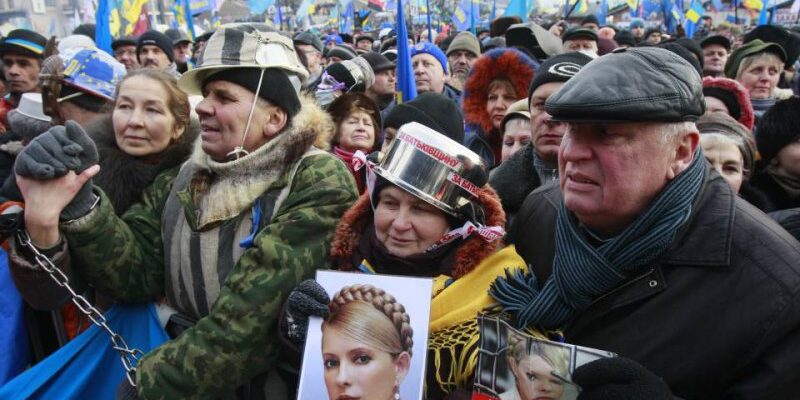 Вечный майдан — судьба Украины?
