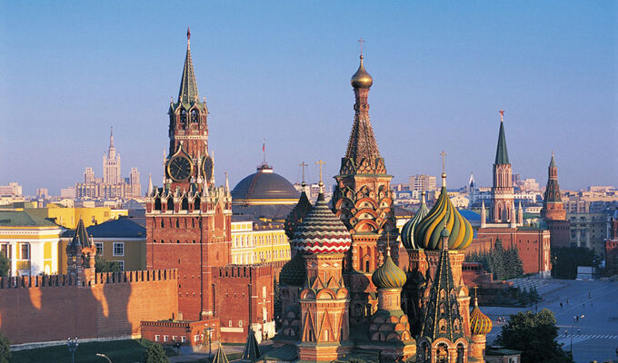 Кремль поддержал позицию Минобороны по ситуации с Су-24 и эсминцем США